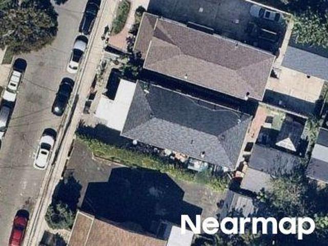 House for sale in Queens, Arverne