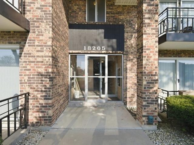 Condo for sale in Homewood, Illinois