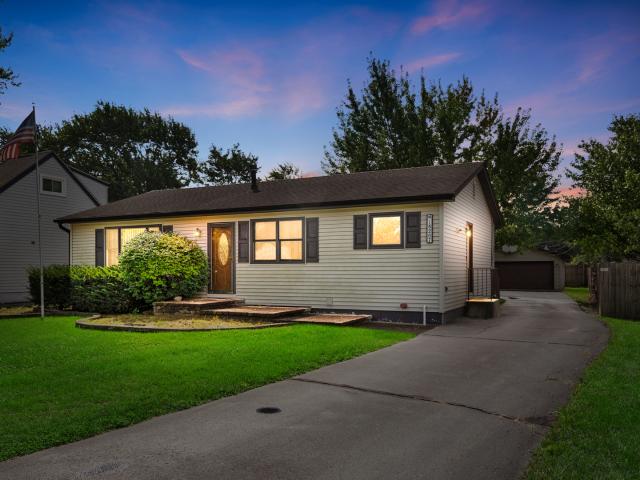 House for sale in Grayslake, Illinois