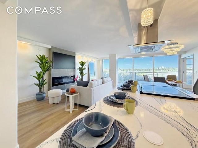 Condo for sale in Coronado, California