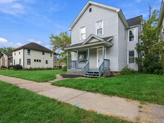 House for sale in Eau Claire, Eau Claire County