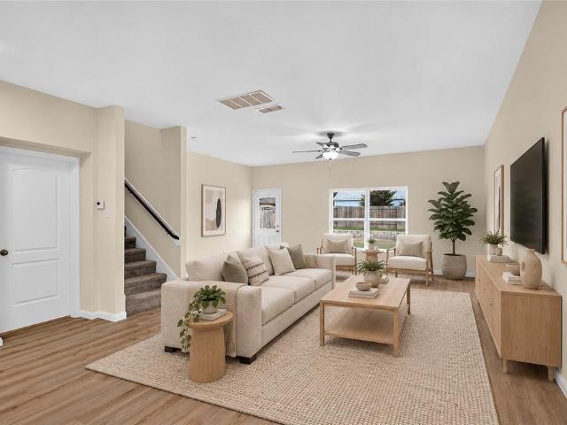 House for sale in Howe, Grayson County