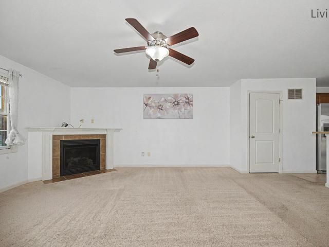 Townhouse for sale in Mclean, Illinois