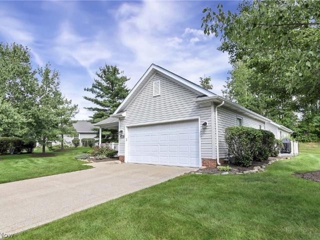 Condo for sale in Broadview Heights, Ohio