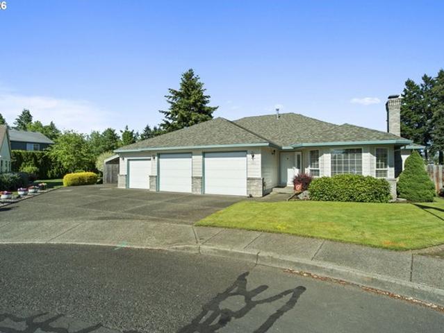 House for sale in Oregonia
