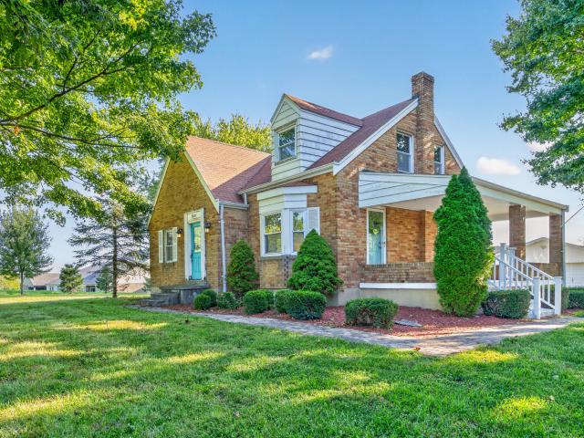 House for sale in Hebron, Kentucky