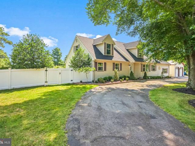 House for sale in Whiting, New Jersey
