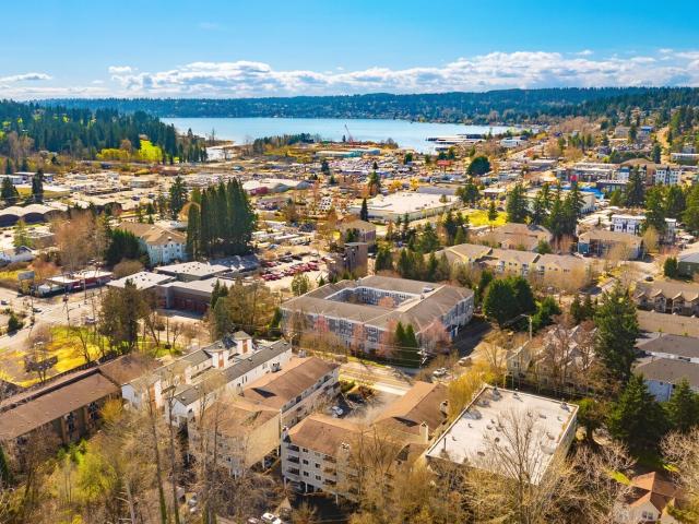 Condo for sale in Kenmore, Washington