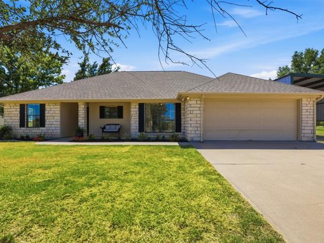 House for sale in Hood, Texas