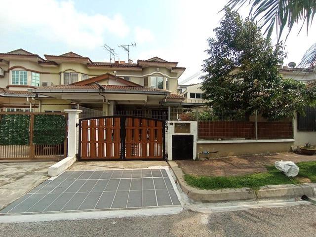 Terraced House for sale in Petaling, Damansara Damai