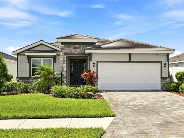 House for sale in Lakewood Ranch, Florida