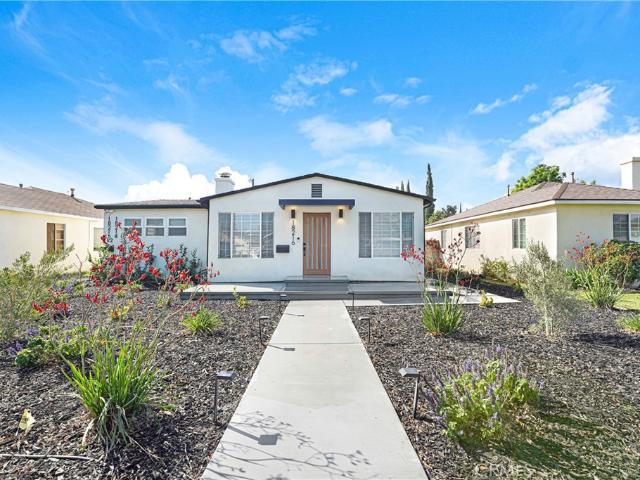 House for sale in Reseda, Canoga Park