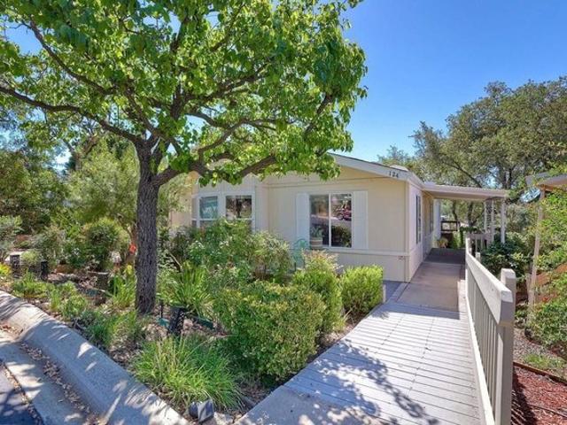 House for sale in Valley Center, California