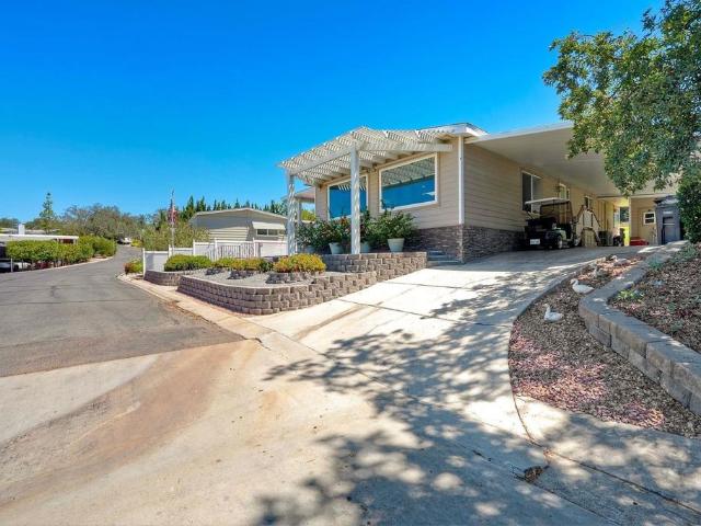 House for sale in Valley Center, California