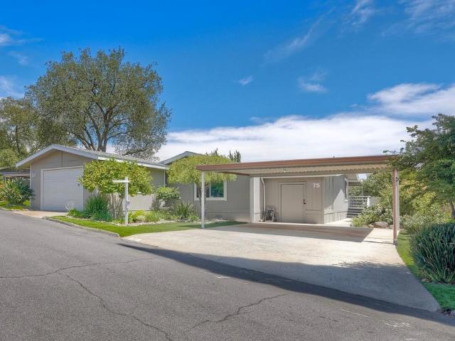 House for sale in Valley Center, California