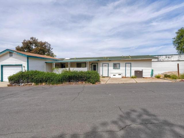 House for sale in Valley Center, California