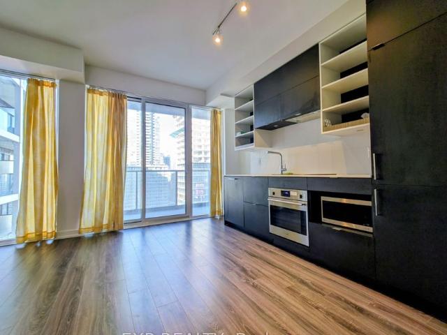 House for rent in University—Rosedale, Toronto