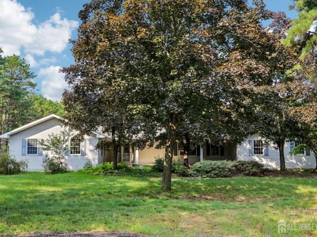 House for sale in Whiting, New Jersey