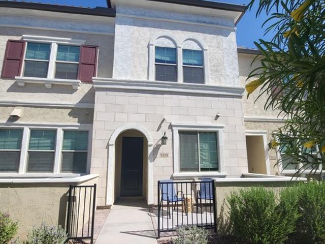 Townhouse for sale in Gilbert, Arizona