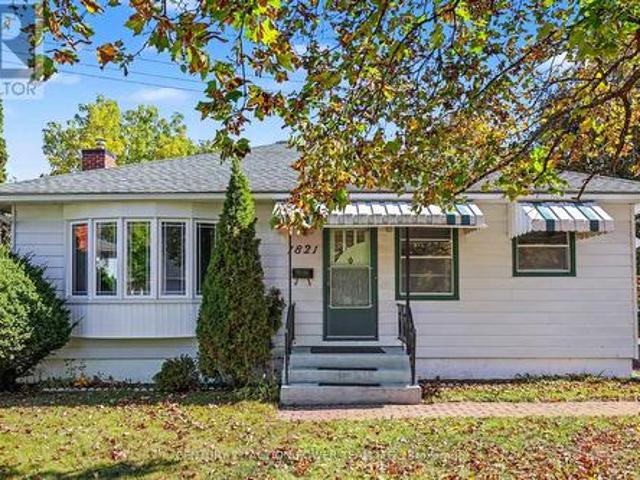 House for rent in Alta Vista, Ottawa