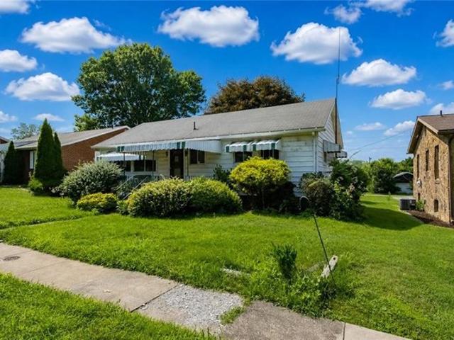 House for sale in Apollo, Pennsylvania