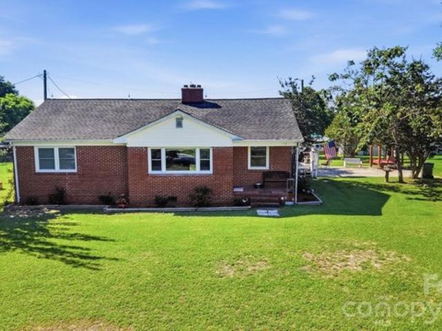 House for sale in Kershaw, South Carolina
