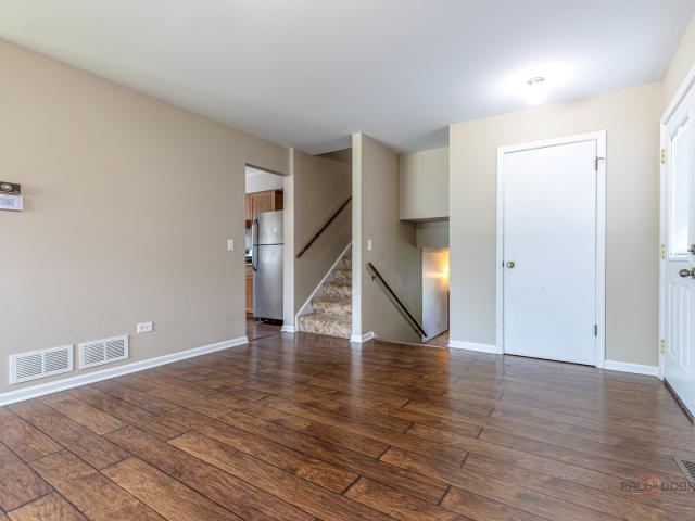 House for sale in Grayslake, Illinois