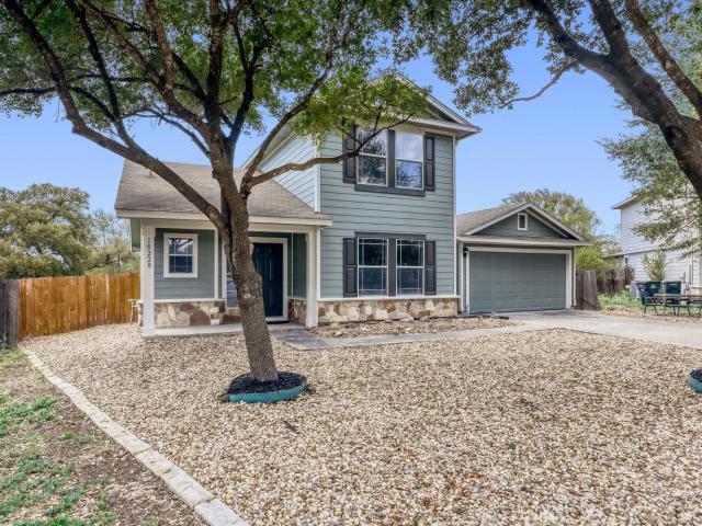 House for sale in Briarcreek, Manor