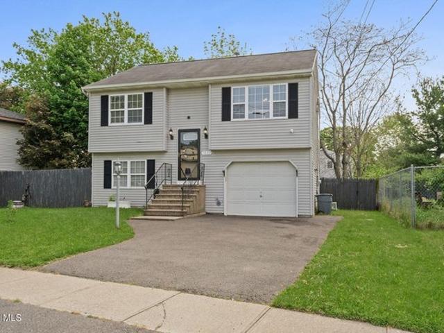 House for sale in Watervliet, New York