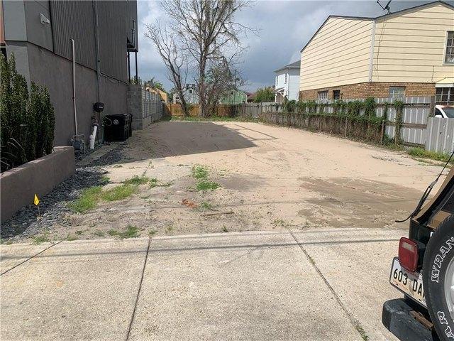 Land for sale in New Orleans, Louisiana