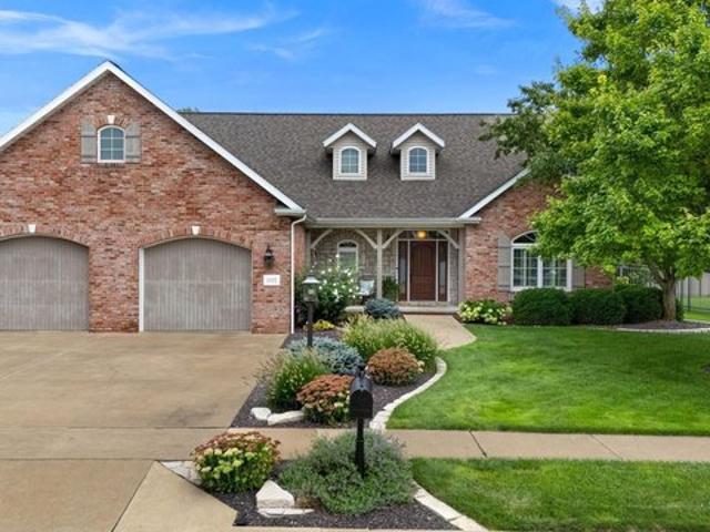 House for sale in Morton, Illinois