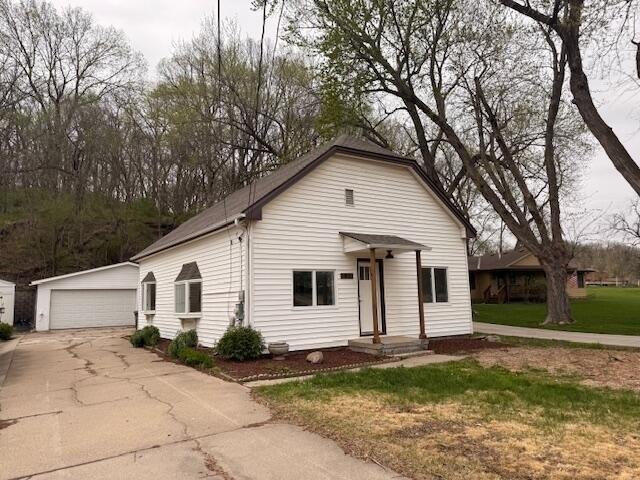 House for sale in Council Bluffs, Iowa