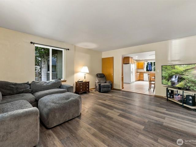 House for sale in Yelm, Thurston County