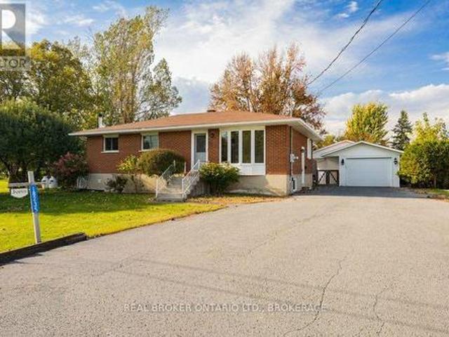 House for sale in Glendale, South Glengarry