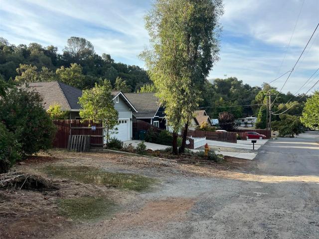 Land for sale in Jamestown, California
