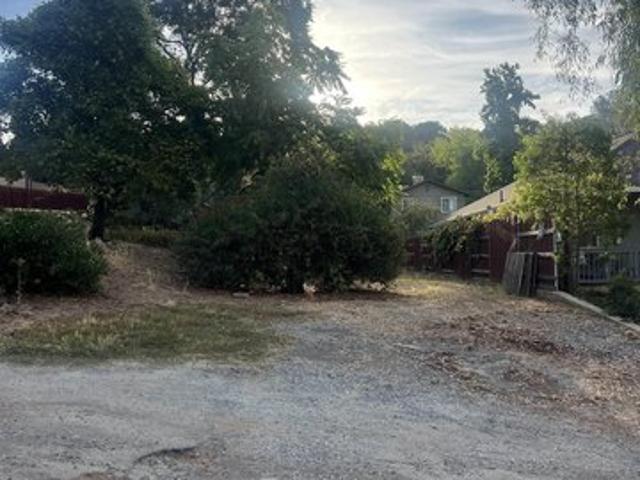 Land for sale in Jamestown, California