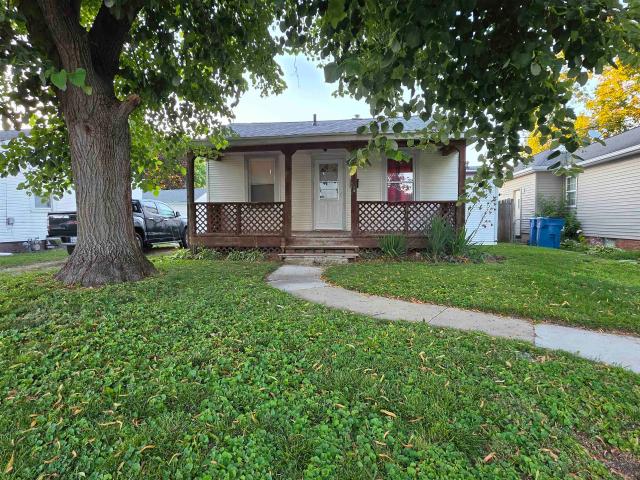 House for sale in Peru, Illinois