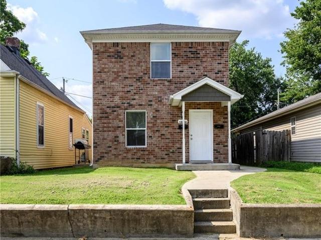 House for sale in New Albany, Indiana