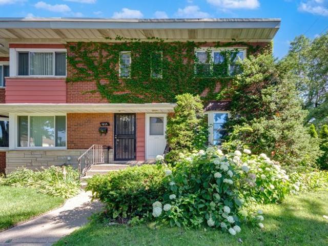 Townhouse for sale in Evanston, Illinois