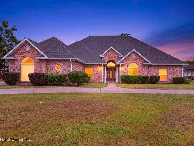 House for sale in Saucier, Mississippi