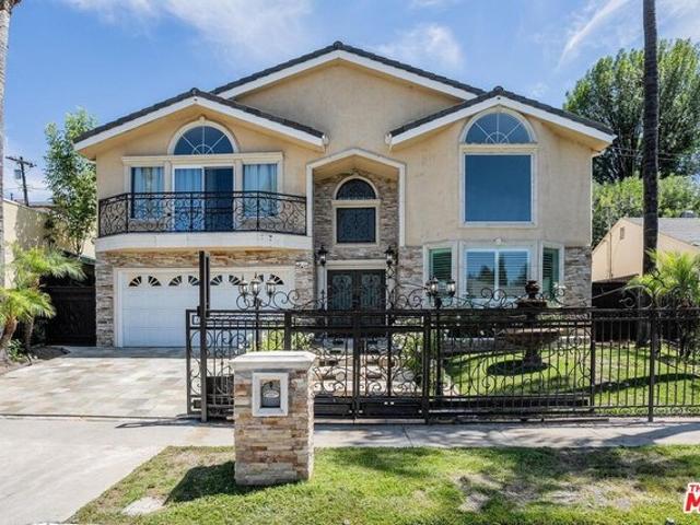 House for sale in Tarzana Neighborhood Council District, Canoga Park