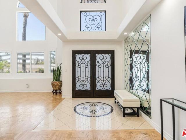 House for sale in Tarzana Neighborhood Council District, Canoga Park