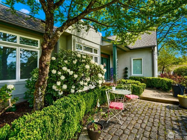 House for sale in Maple Valley, Washington