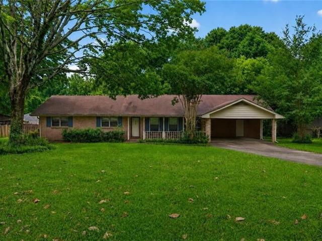 House for sale in Tucker, Georgia