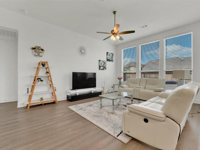 House for sale in Van Alstyne, Texas