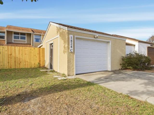 Townhouse for sale in Panama City, Florida