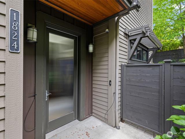 Condo for sale in Kirkland, Washington