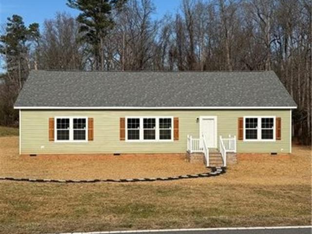 House for sale in Yadkinville, North Carolina