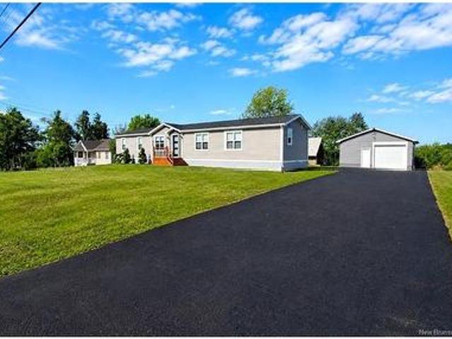 House for sale in Tracadie–sheila, New Brunswick