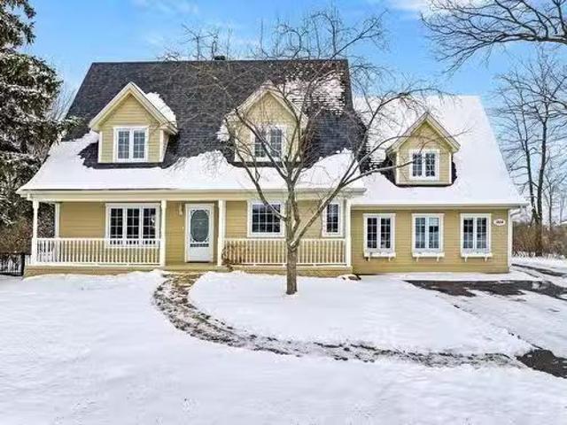 House for sale in La Vallée-du-richelieu, Quebec